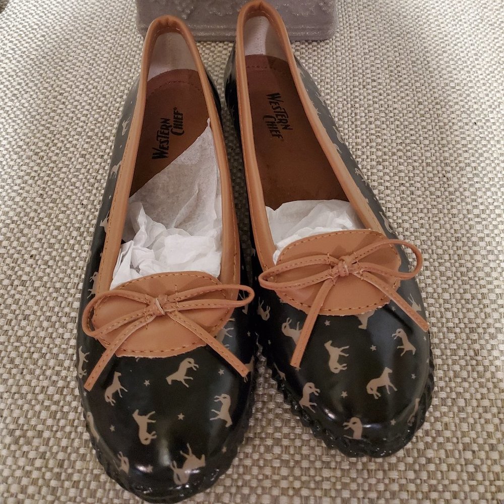 Western Chief Rainshoes Black w/horses New w/Tags